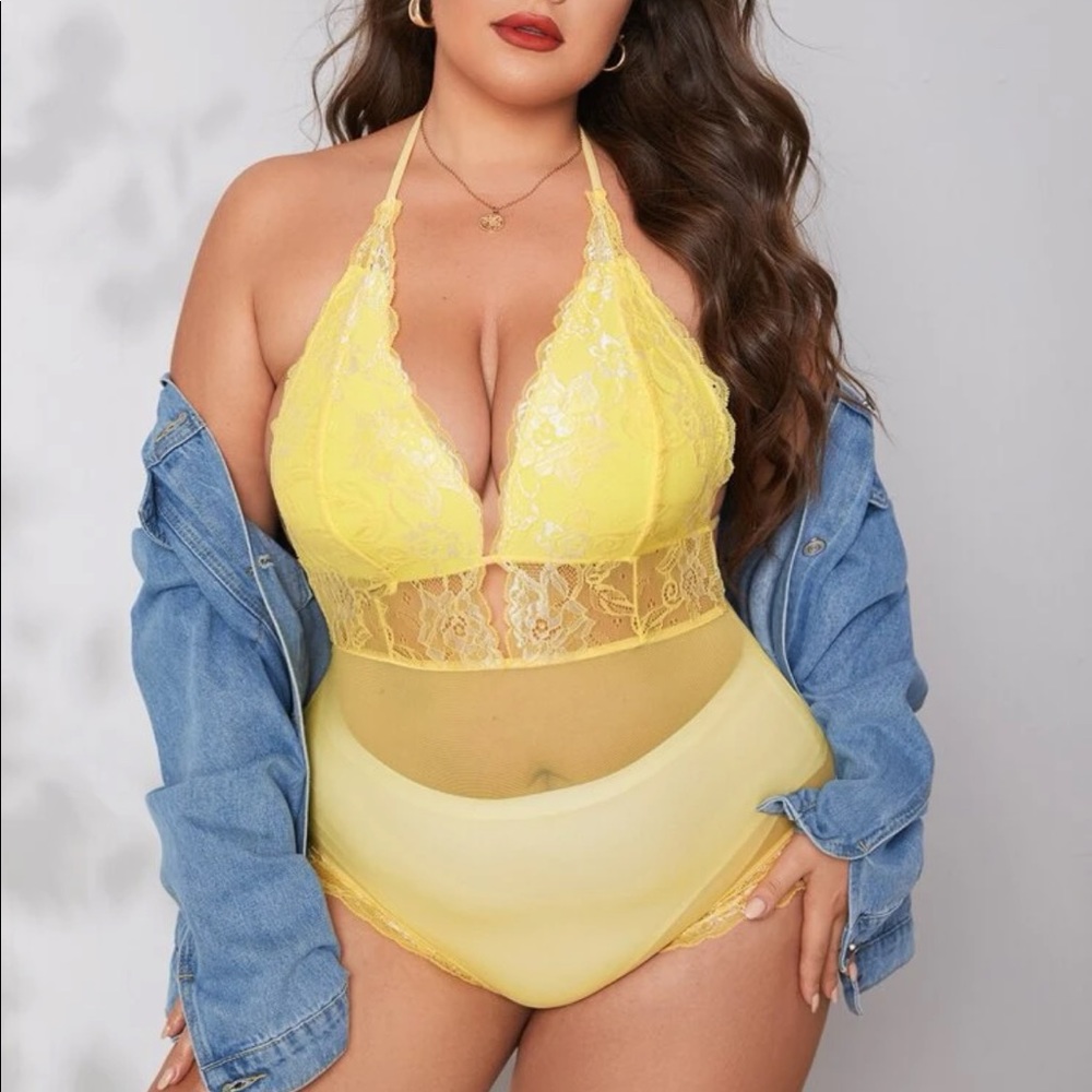 New Plus Size 2XL yellow Lace Bodysuit Lingerie